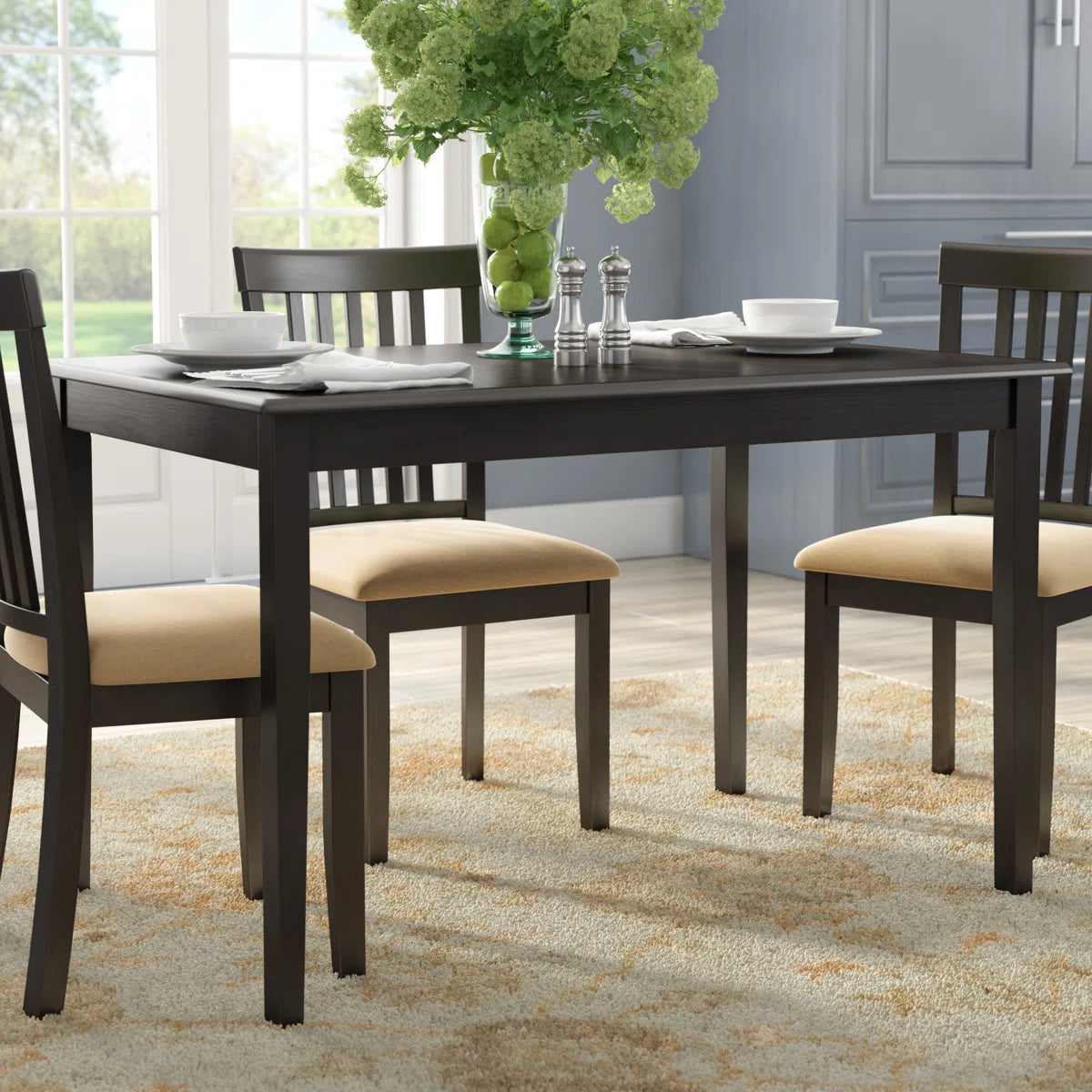 Alexa-Mae Dining Table